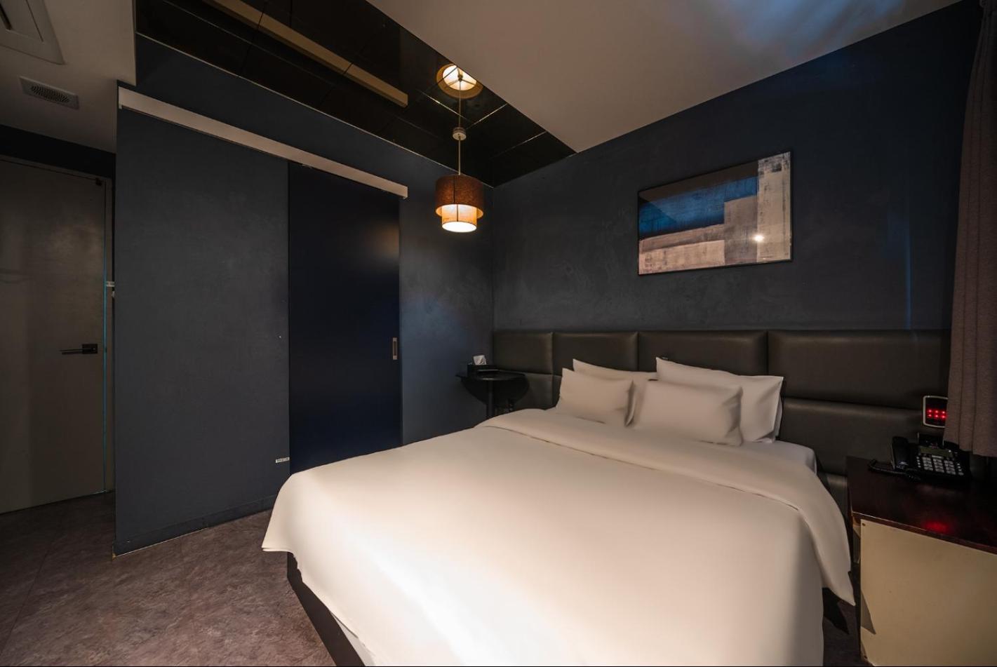 Hotel Yaja Terminal Branch Йонгин Екстериор снимка
