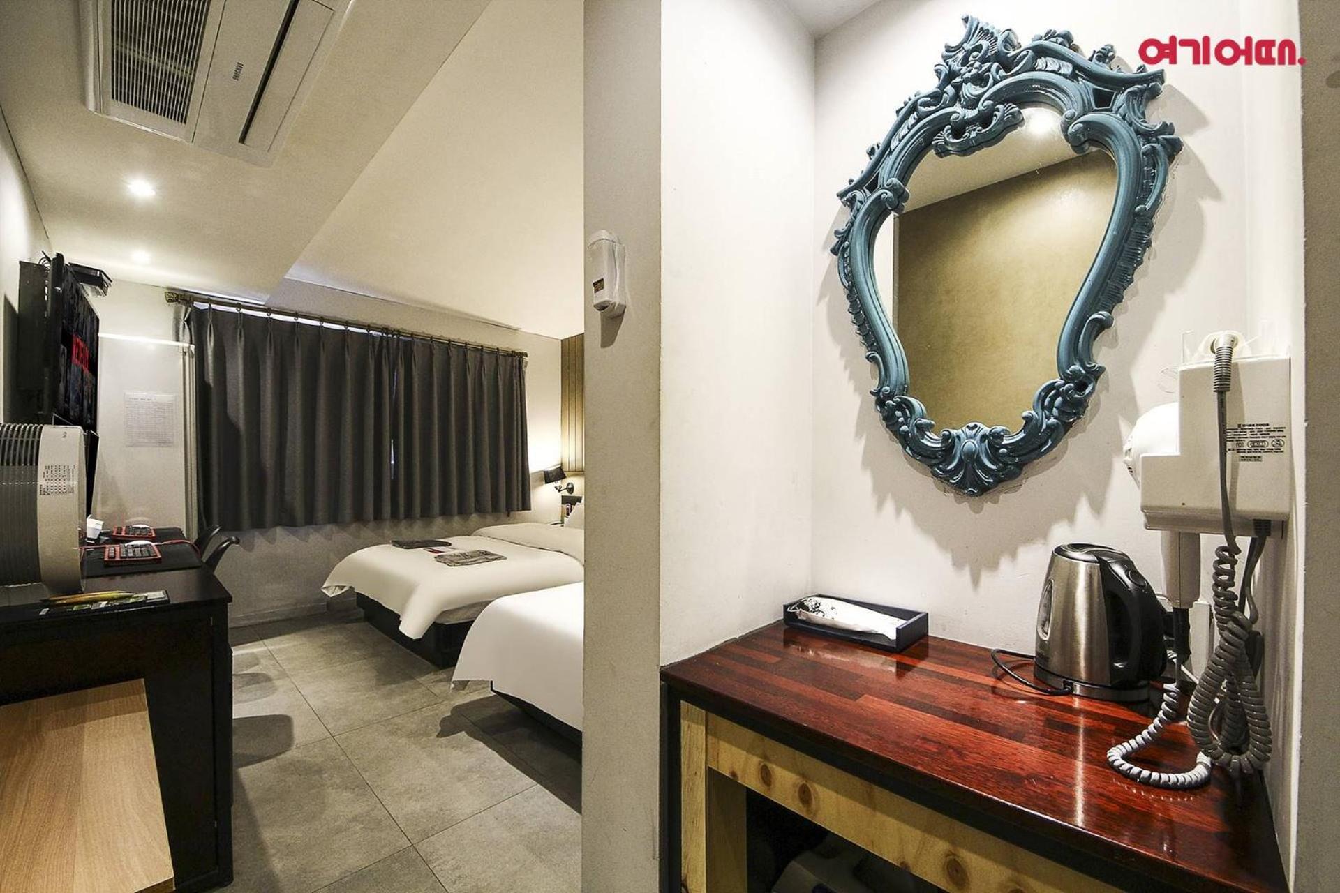 Hotel Yaja Terminal Branch Йонгин Екстериор снимка